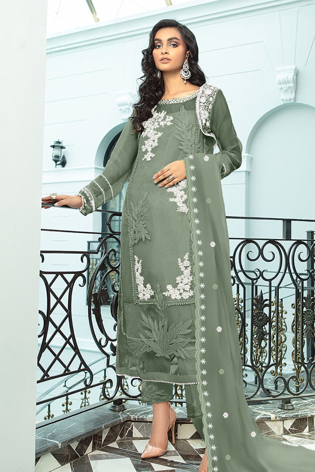 Zukon Creations - Premium Pakistani / Indian Fashion & Luxury Clothing